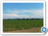 20190525 Blick vom Feld bei OU nach FfM